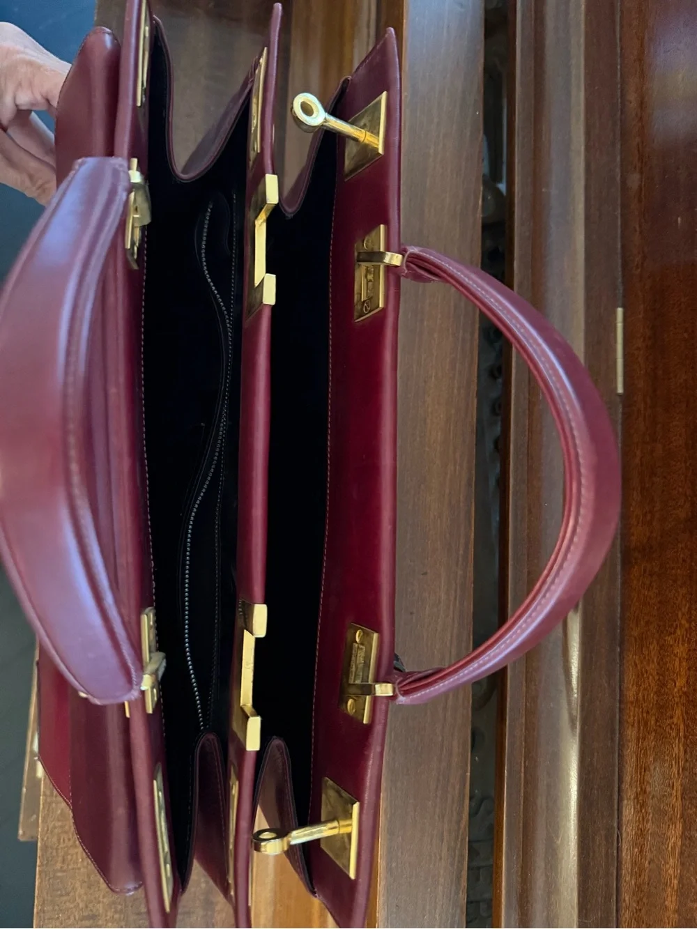 Vintage Leandro Firenze Italian Burgundy Leather Handbag Satchel Briefcase Locks